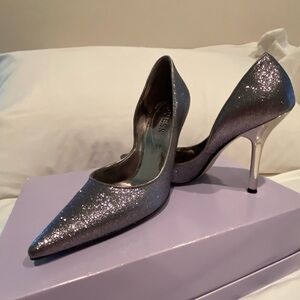 GUESS women’s shoes